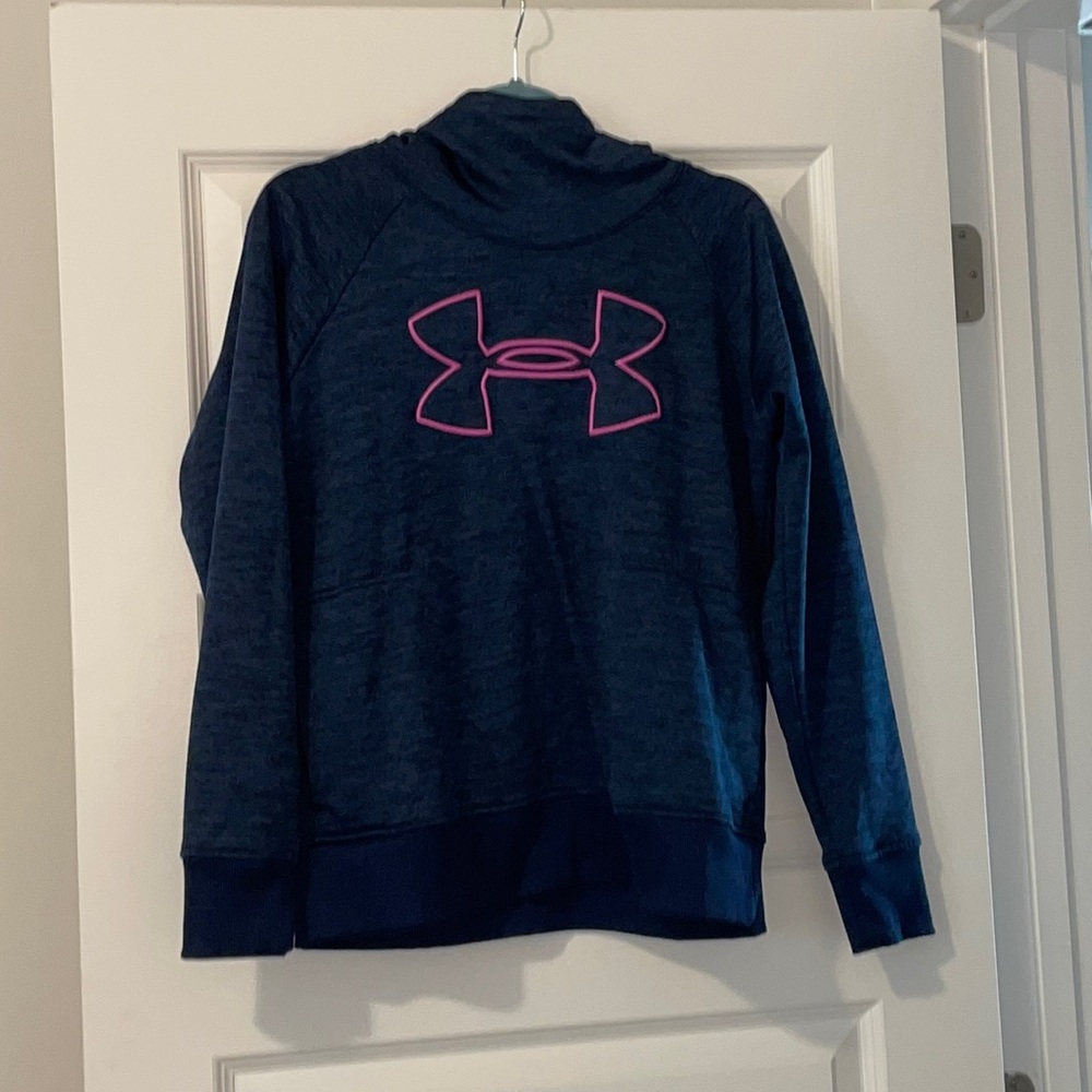 Under Armour Coldgear navy sweatshirt with a hood and pockets